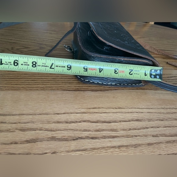 Vintage Brown Leather Hand Made Crossbody Purse - Picture 9 of 15